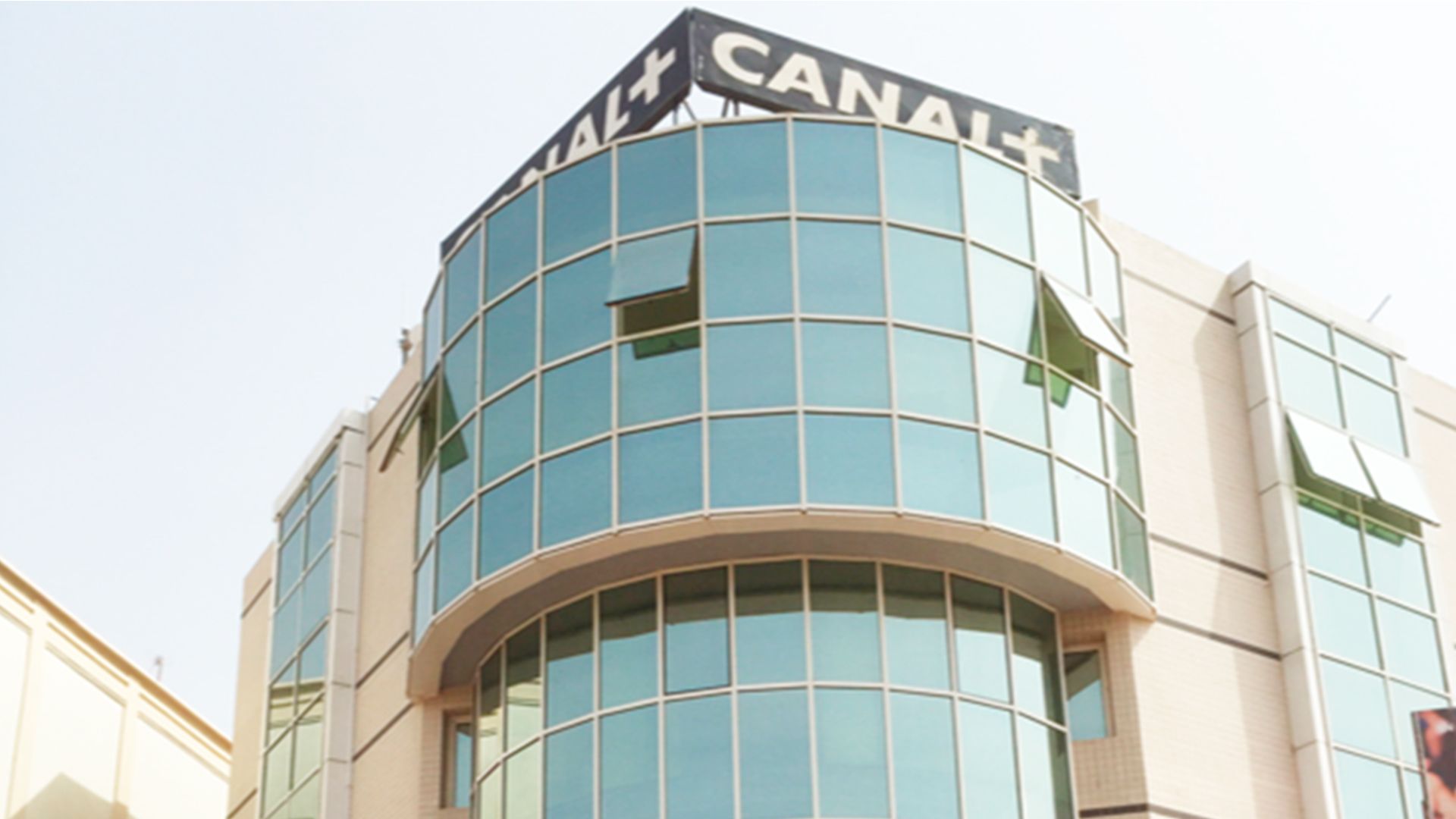 Afrique, CANAL+INTERNATIONAL