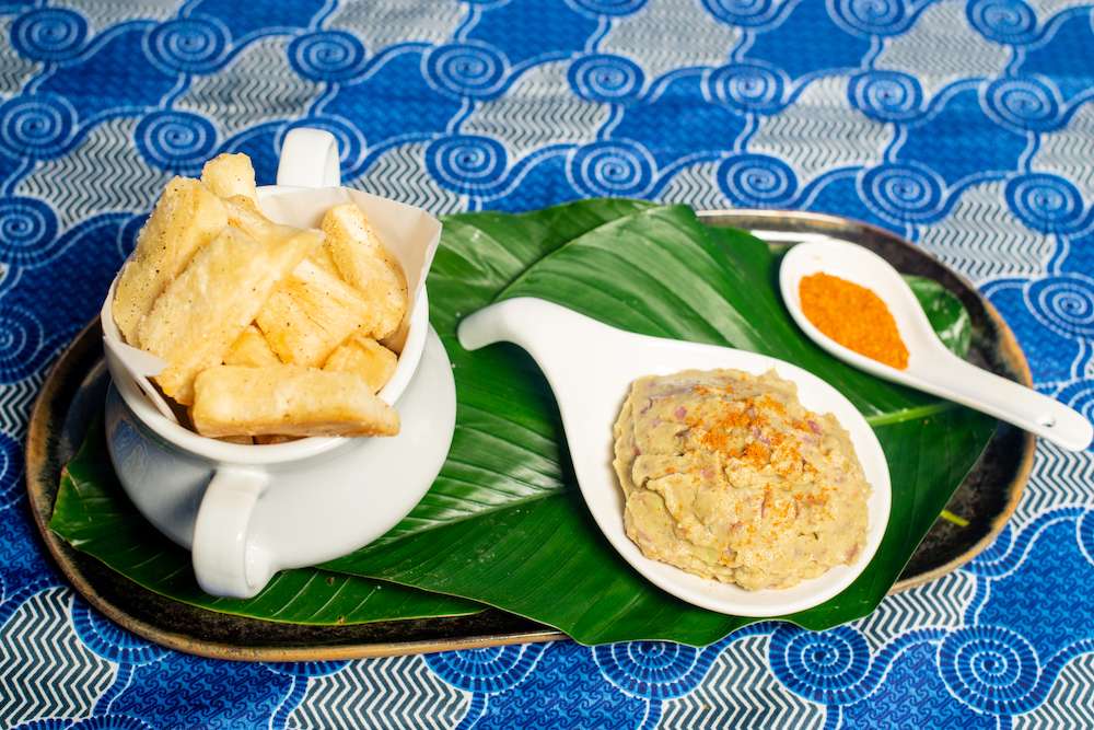 RDA_S2_Ep42_Chef MickElysée_Guacamole de safuet frite de manioc_3.jpg