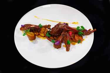 Chef O'Miel - MUGHUGU.jpg