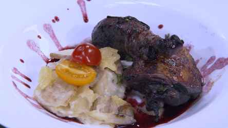 1- CHEF DEMBAGA RECETTE _ POULET AU BISSAP.jpg