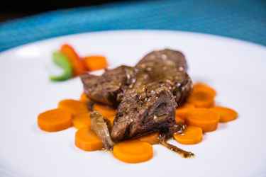 RE0071 FILET DE BOEUF AU POIVRE DE PENJA (2).jpg