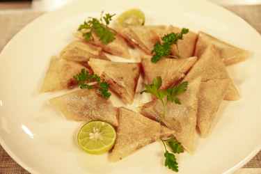 SAMBUSAS SWAHILI du chef John Goffin du Rwanda