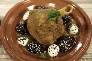 RDA_S1_EP206_TAJINE_SOURIS__CHEF_SOFIA (9).jpg