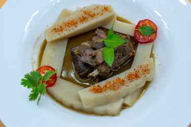 RDA_S2_EP49_Chef Darnell_Tsessie Apo_2.jpg
