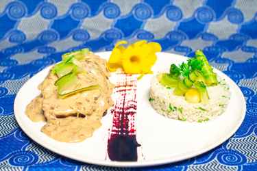 RDA_S2_EP25_Chef Koffi_Veau a la creme de gbele_2.jpg