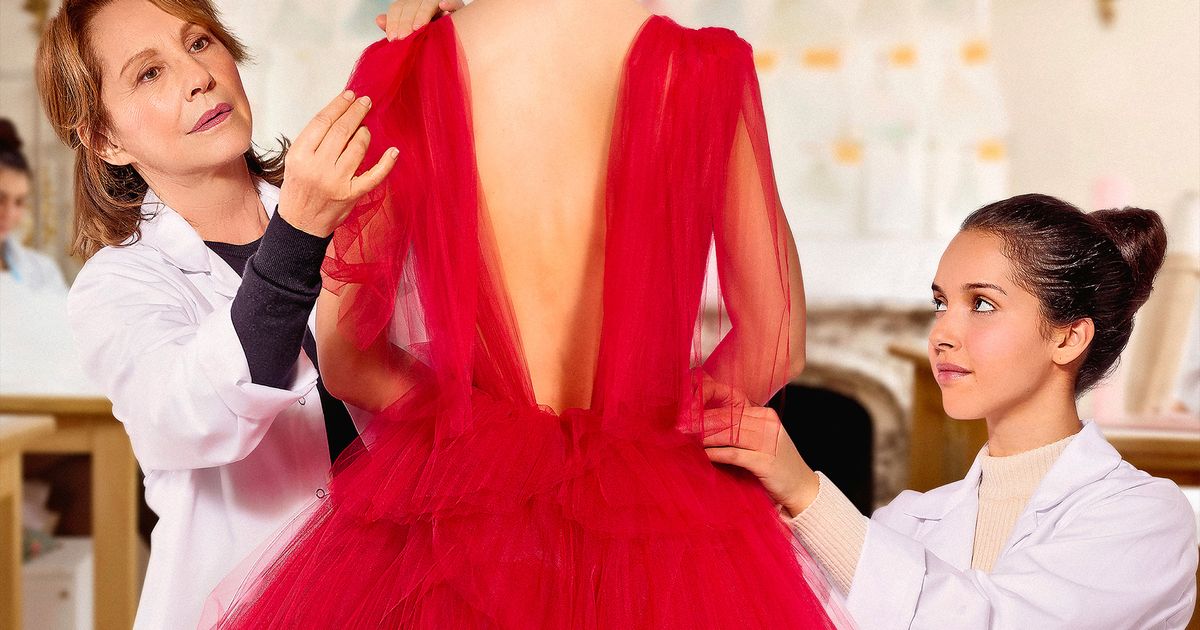 Haute couture Trailer en streaming direct et replay sur CANAL+ myCANAL