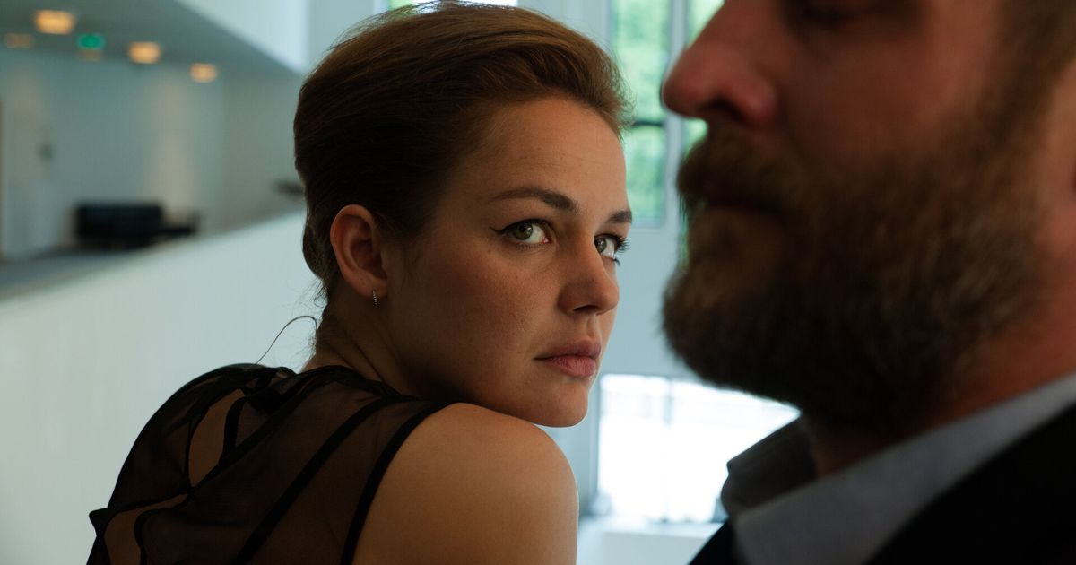 The Most Beautiful Couple en streaming direct et replay sur CANAL+