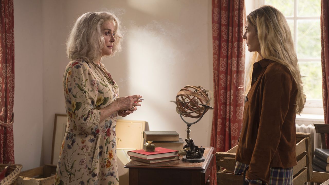 Film La Dernière Folie De Claire Darling Telerama