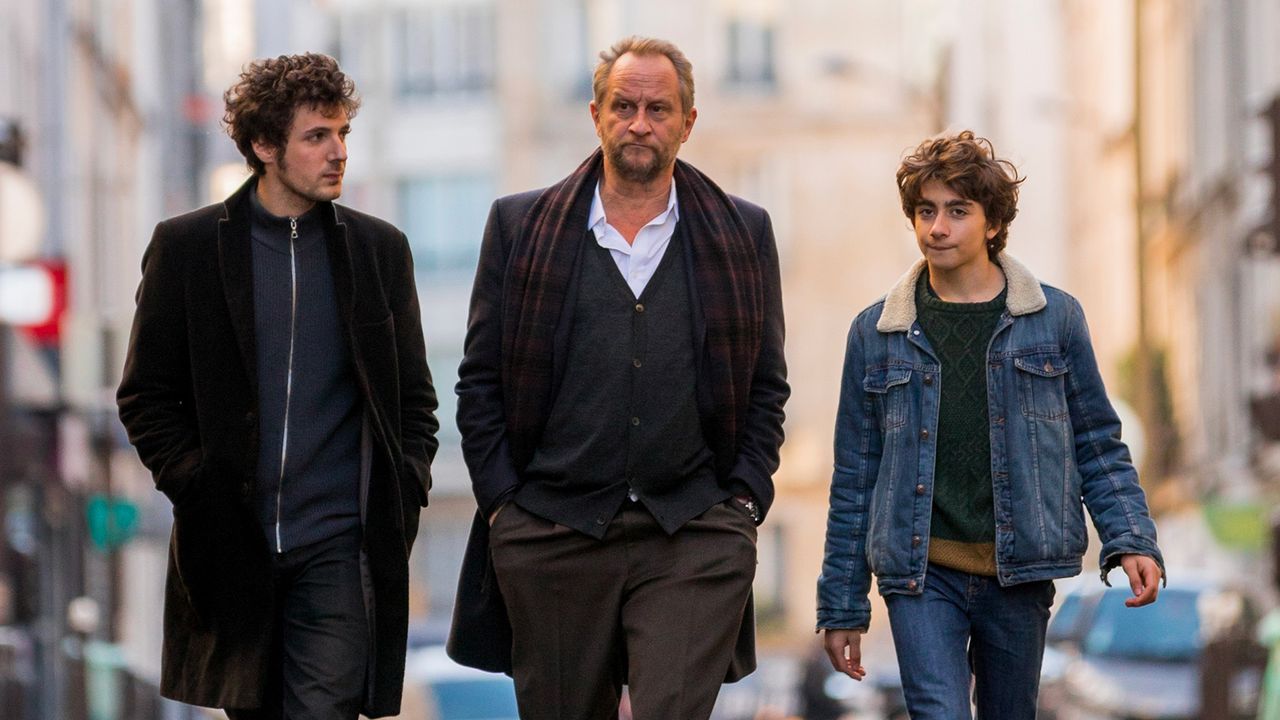 Deux fils en streaming direct et replay sur CANAL+ | myCANAL