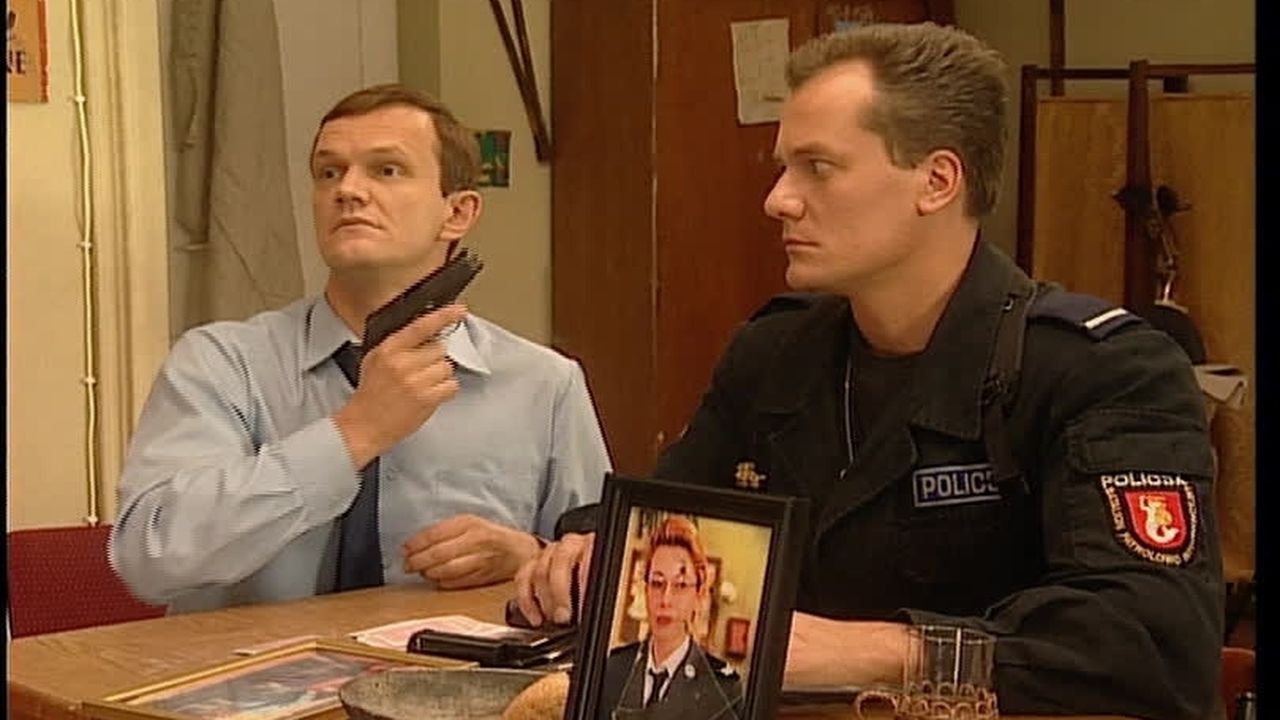 13 posterunek sezon 1 odcinek 30