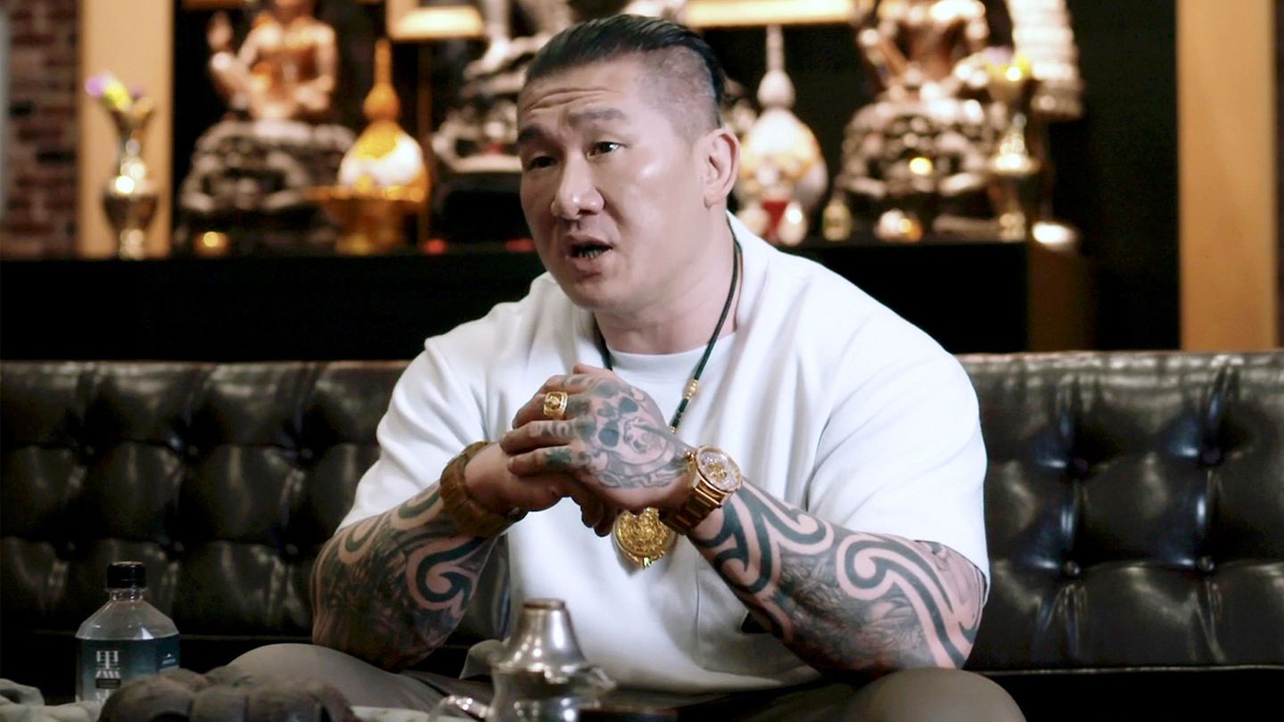 Triades La mafia chinoise à la conquête du monde