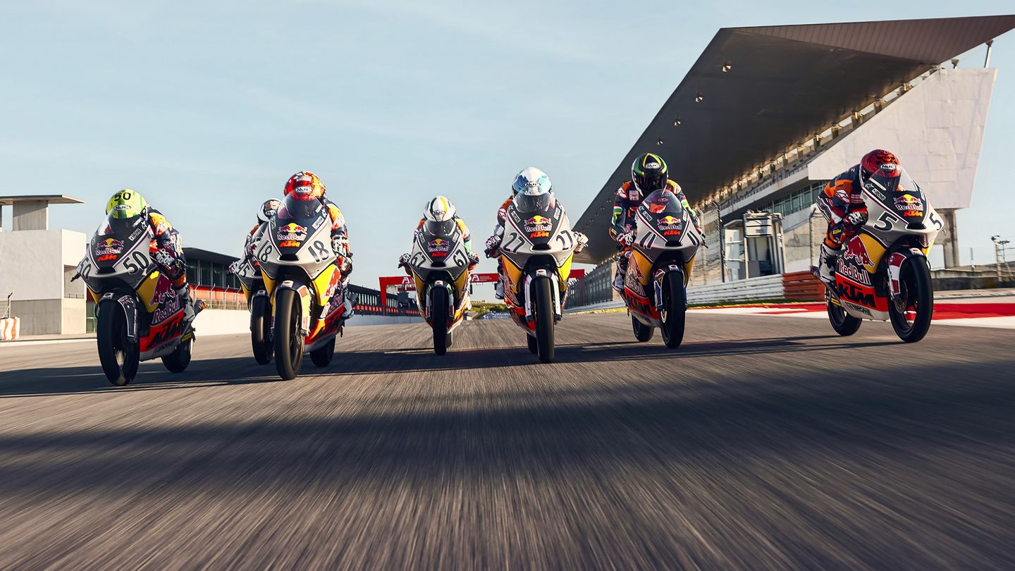 Born Racers : Nés Pour La Course