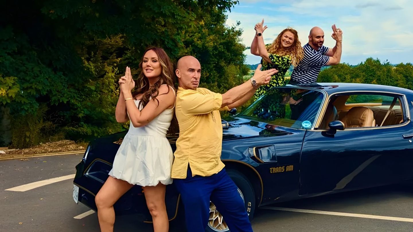 Celebrity Antiques Road Trip