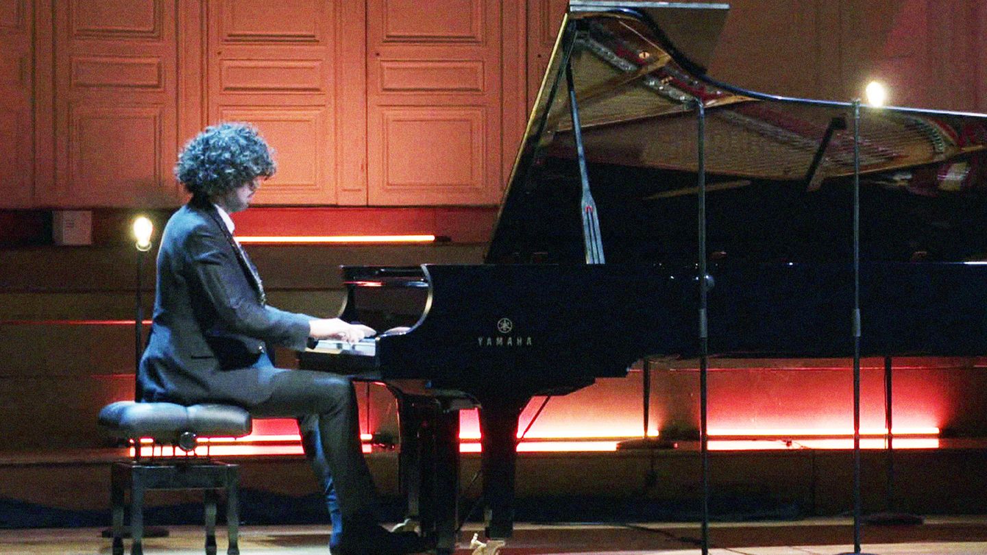 Exclu : Simon Ghraichy en concert