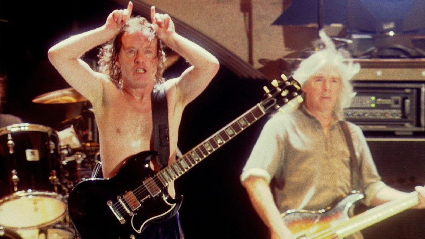 AC/DC : Forever Young