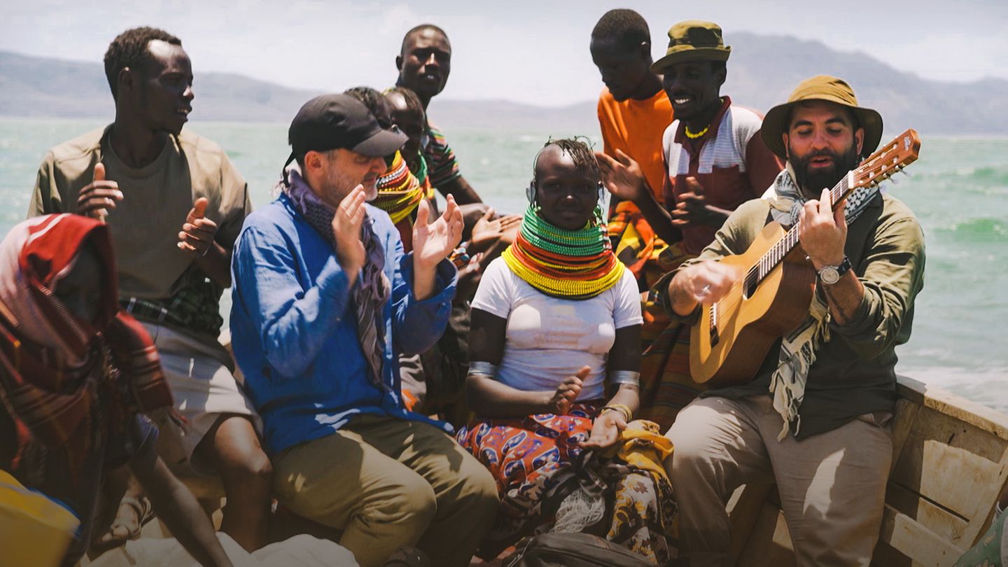 Rendez-vous en terre inconnue : Avec Kendji Girac chez les Turkana en streaming direct et replay sur CANAL+ | CANAL+ Maurice