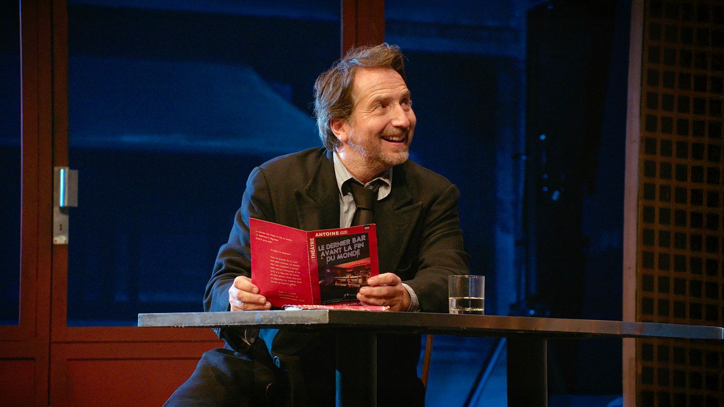 Edouard Baer - Les élucubrations d'un homme soudain frappé par la grâce