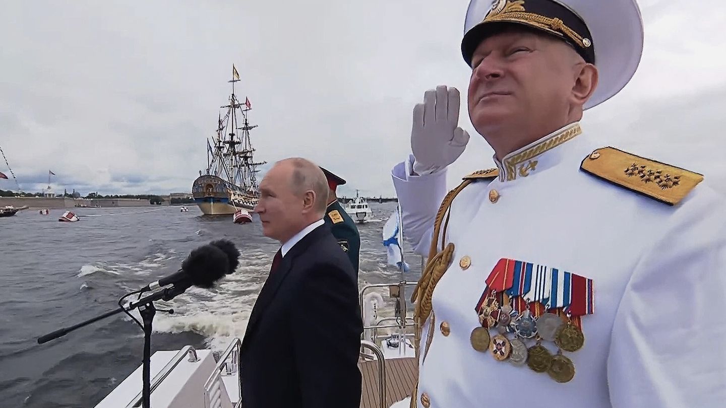 Poutine et la guerre des cinq mers