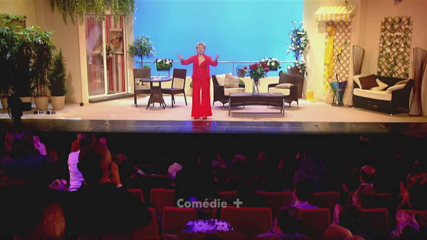 Annie Cordy dans Laissez-moi sortir 