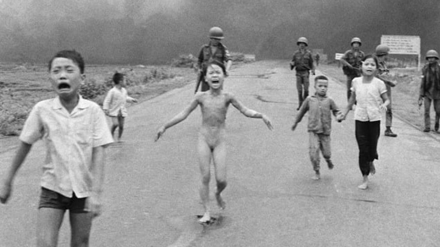 La petite fille au napalm : histoire d'une photographie