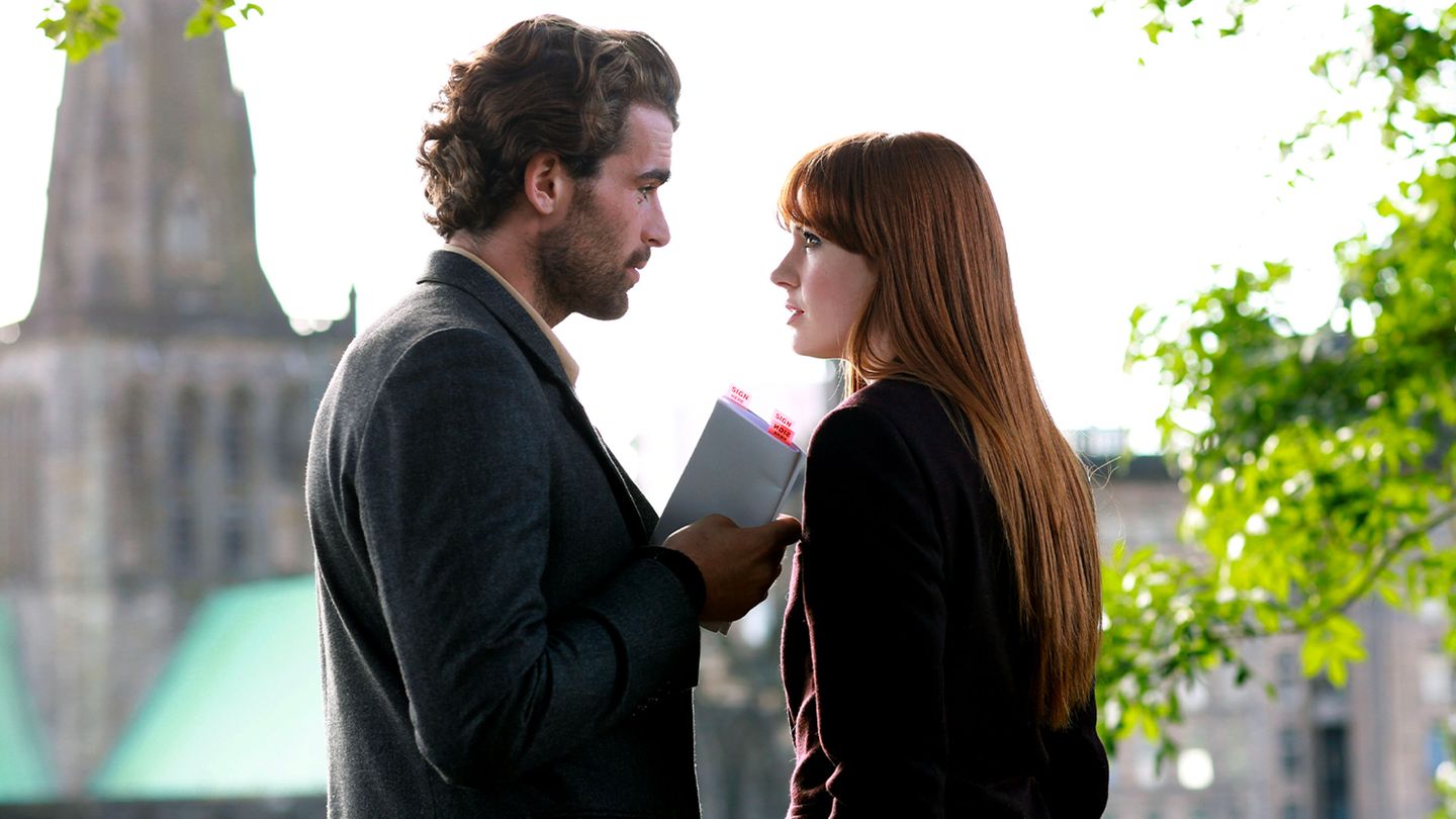 We Love Happy Endings !