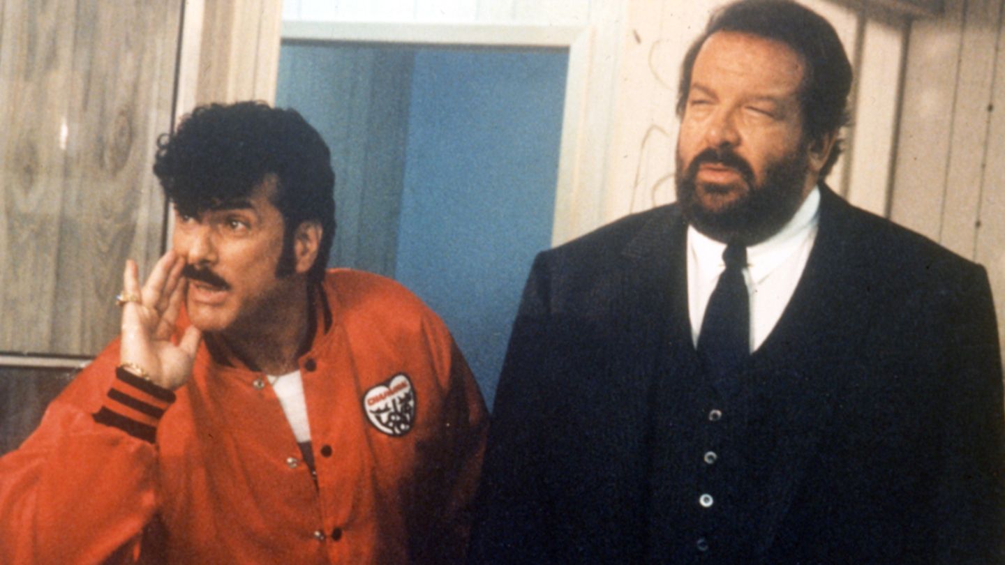 Escroc Macho Et Gigolo