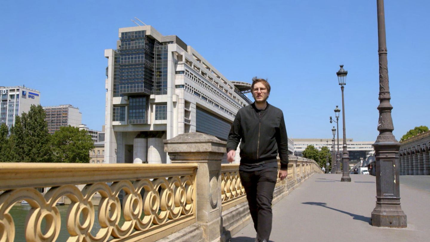 C'est mieux ailleurs ? - Saison 1
