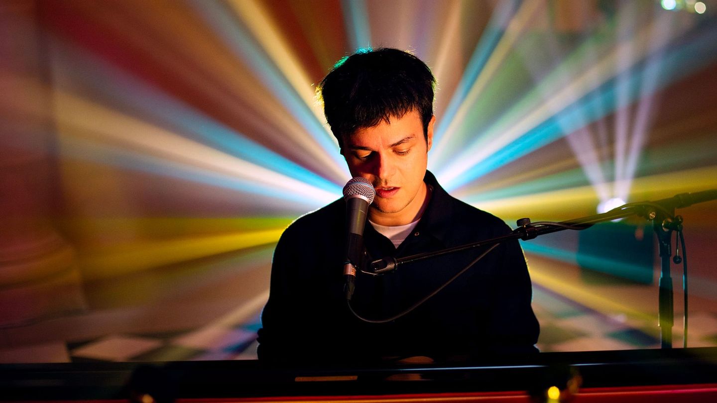 Jamie Cullum Piano Solo En Streaming Direct Et Replay Sur Canal