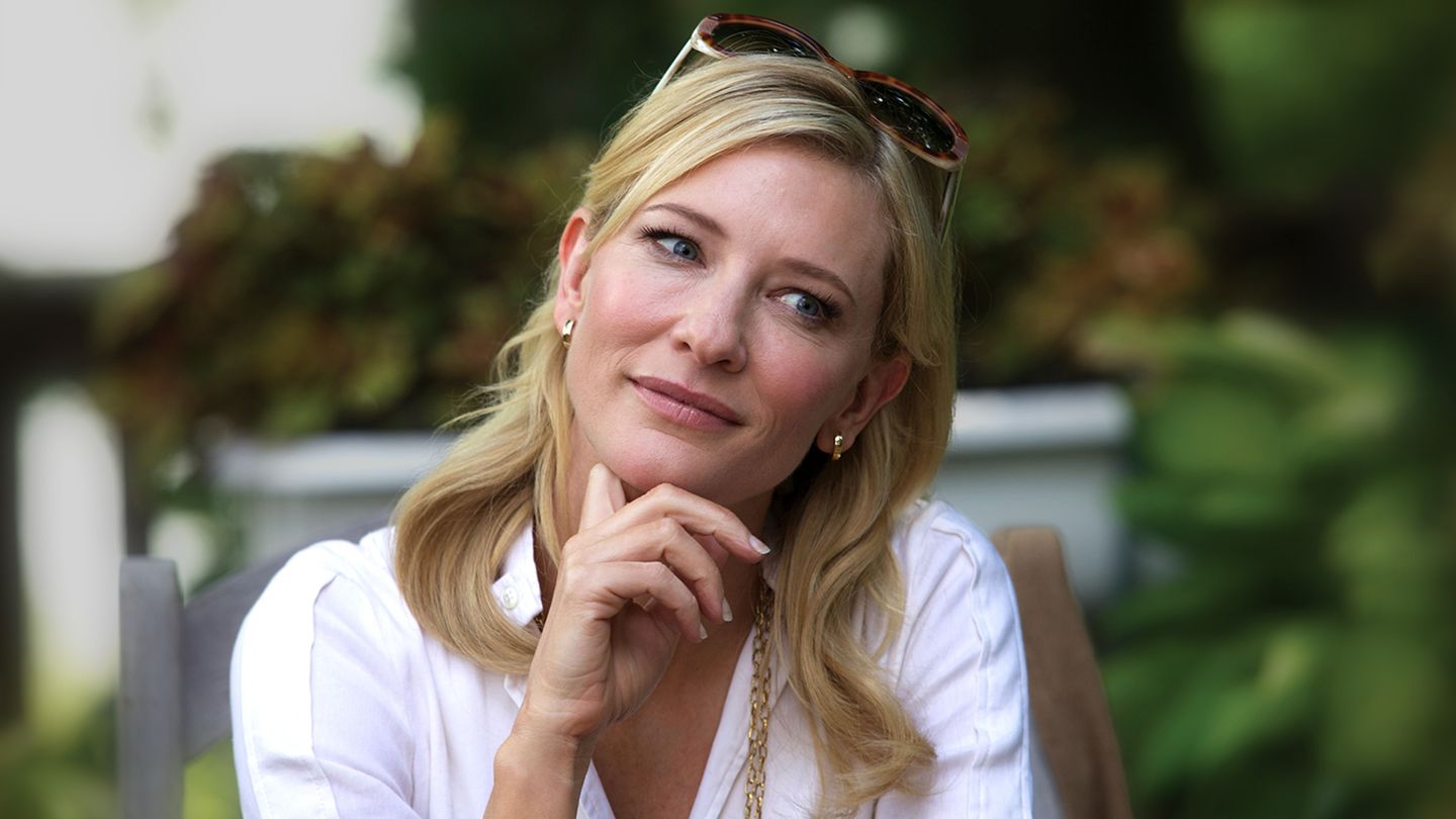 Blue Jasmine