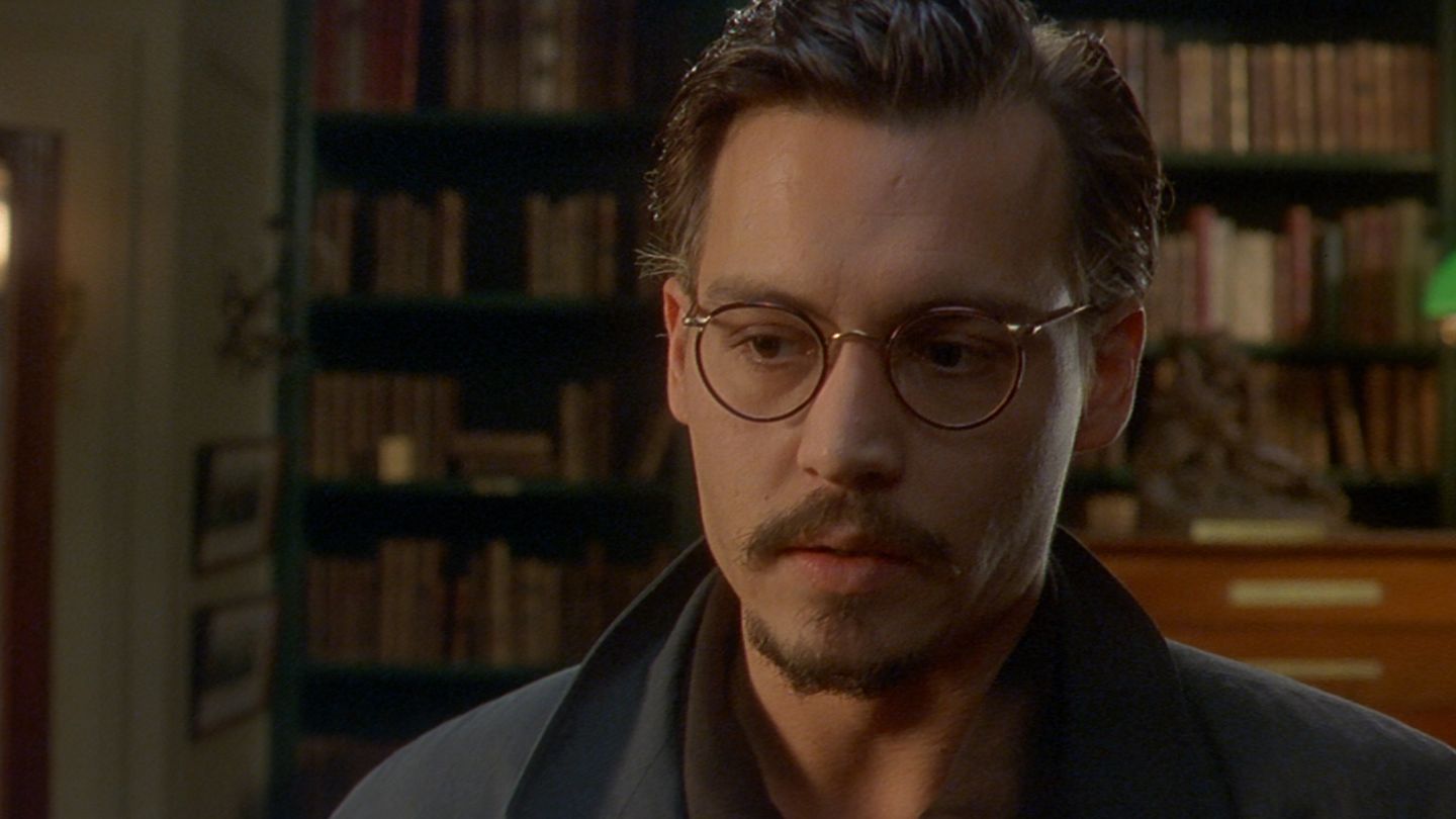 “Девятые врата” (1999) Джонни Депп.