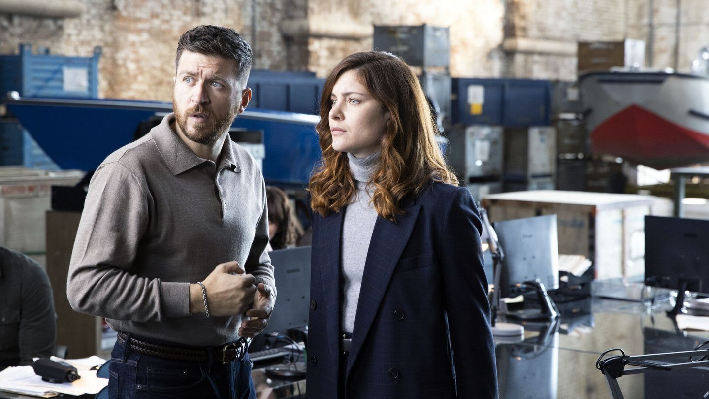 Lie To Me Saison 1 épisode 1 Français Complet Résumé et casting Don't Leave Me - Saison 1 Série Policière 1h04 2022