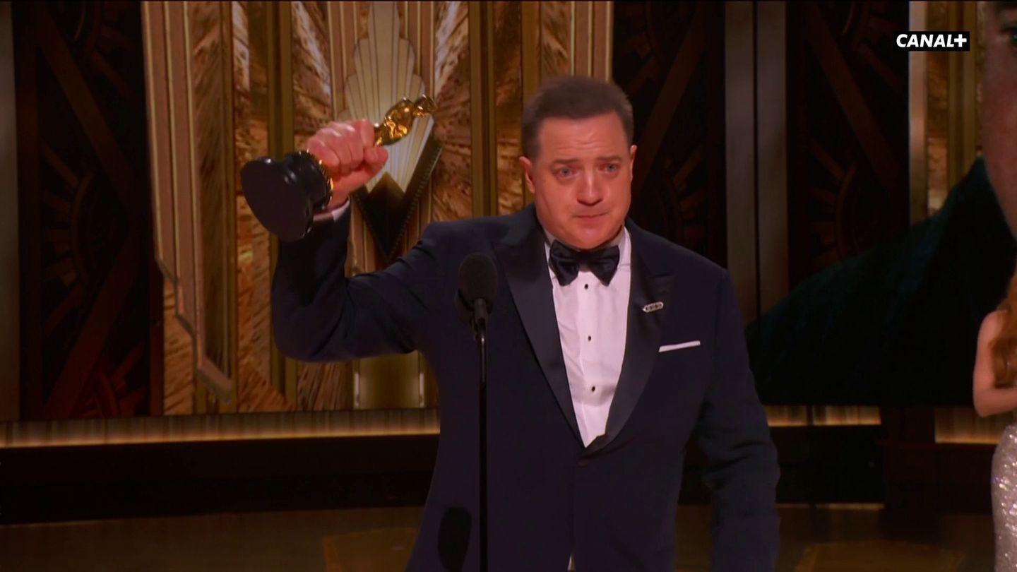 Le discours touchant de Brendan Fraser, vainqueur de l'Oscar du meilleur acteur - CANAL+