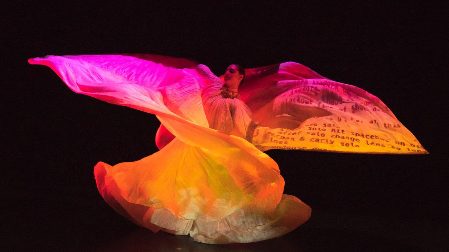 Loïe Fuller : Danser la lumière