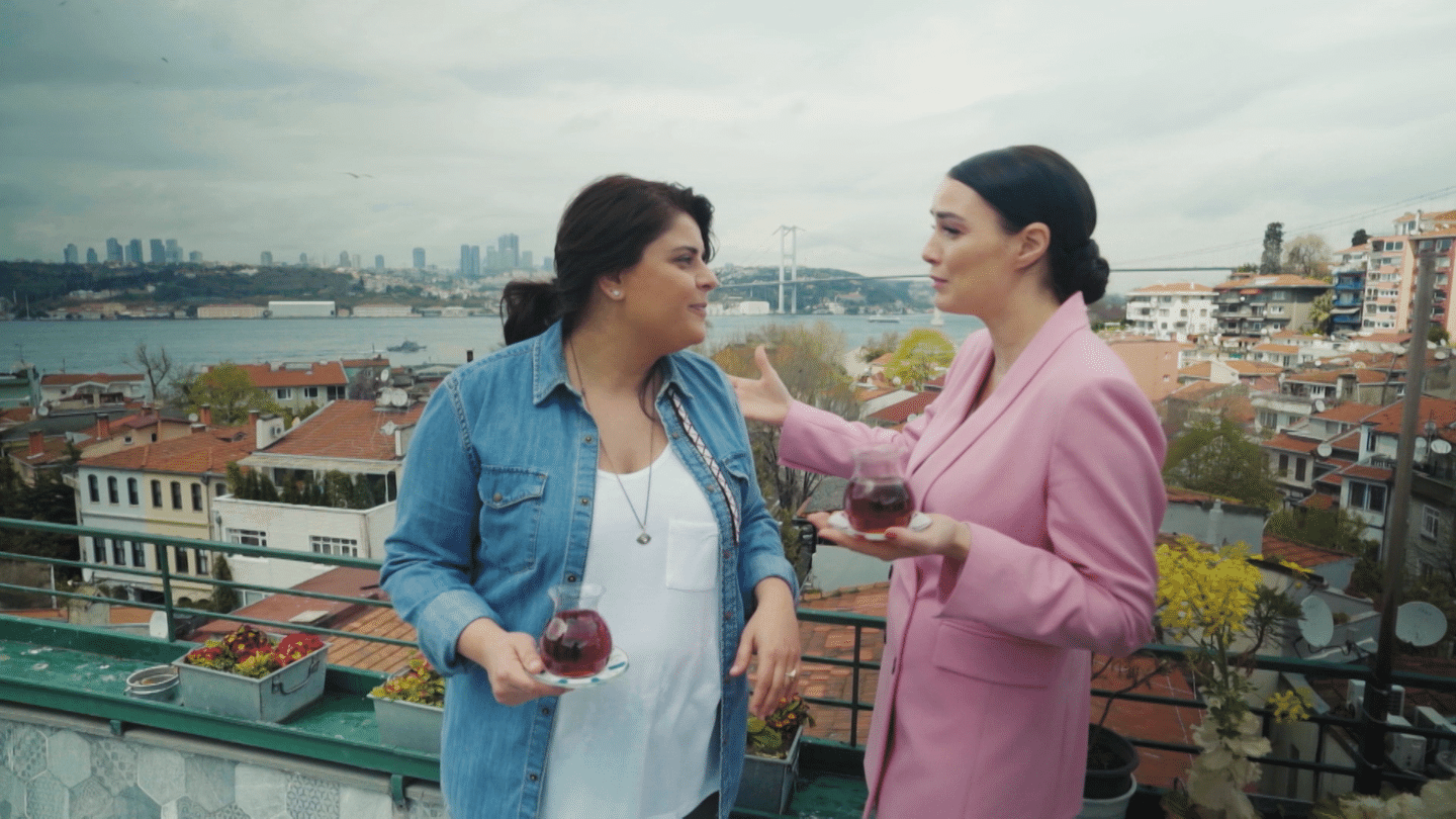 Kiran Ve Sara Ile Istanbul'un En Iyileri