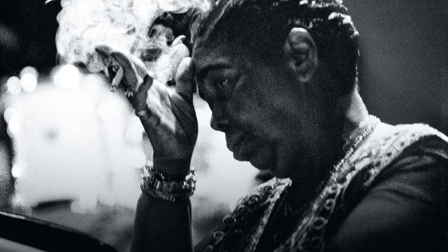 Cesária Evora, la diva aux pieds nus