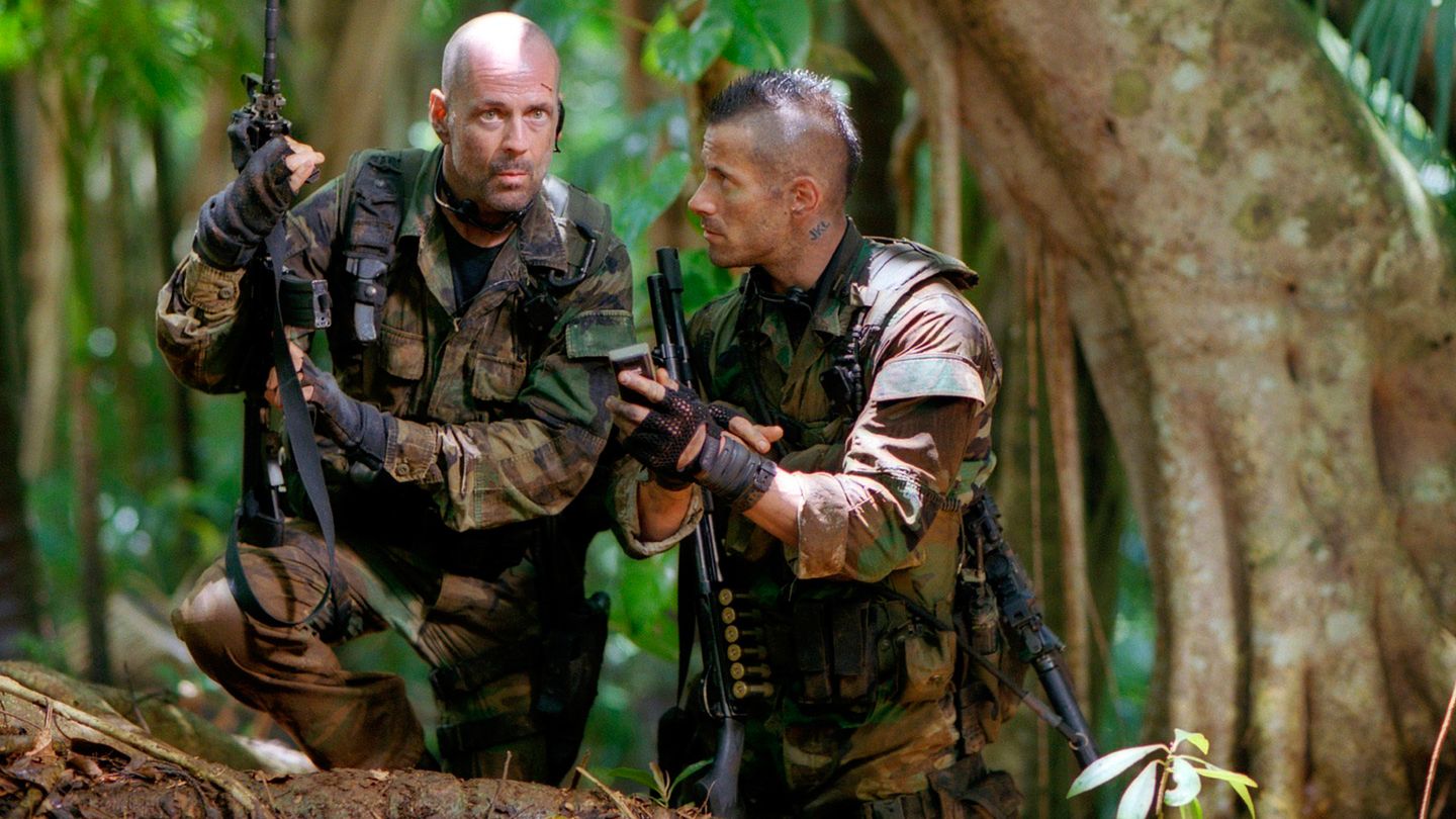 Les larmes du soleil - Trailer