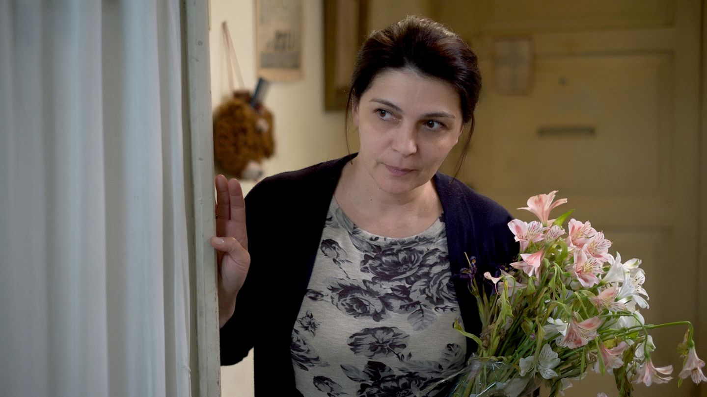 Une famille heureuse - Trailer