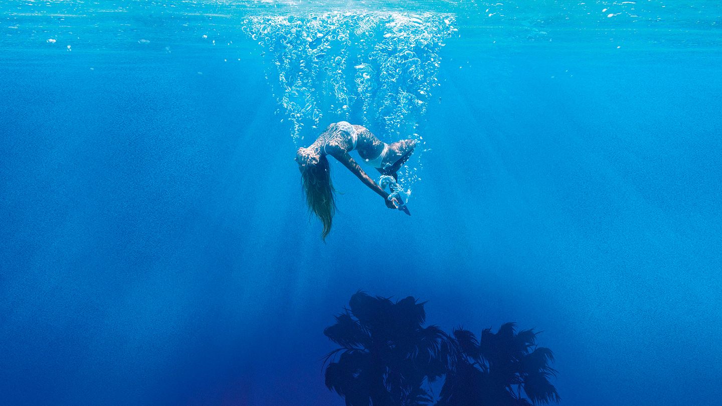 Under the Silver Lake - Trailer