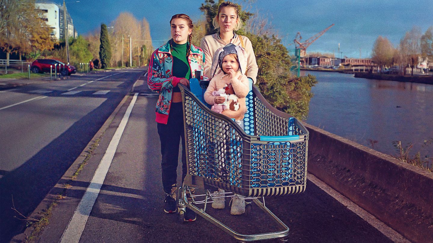 Petites - Trailer