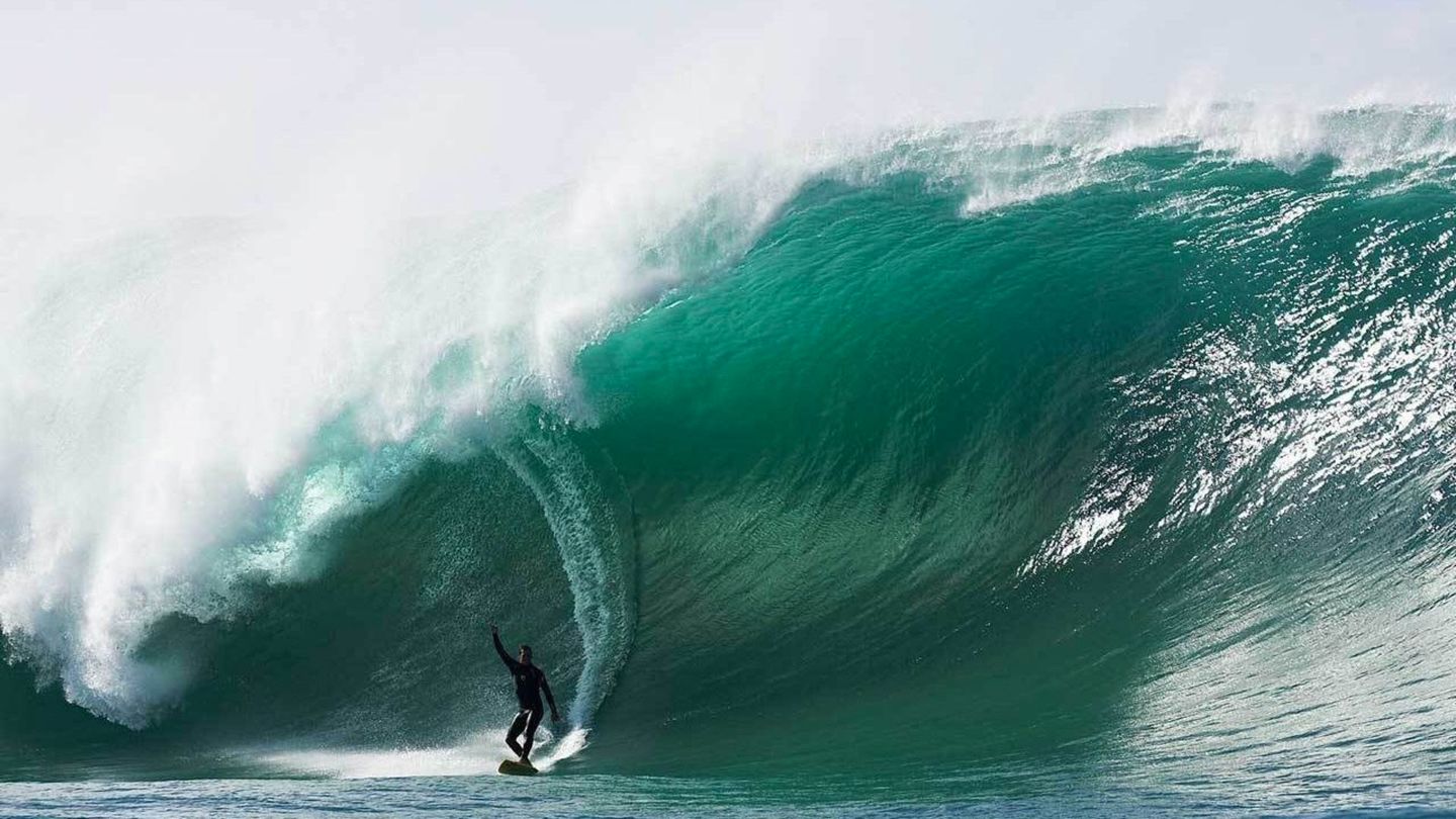 Riding Giants - Trailer