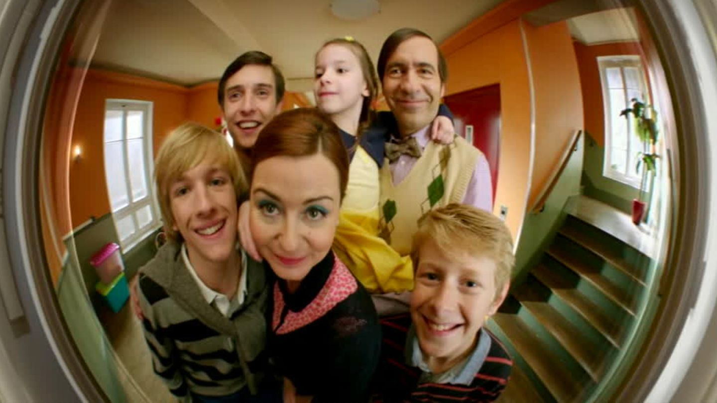 Nos chers voisins - Season 11 - Trailer