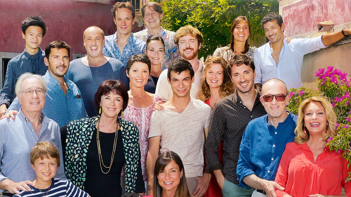 Une Famille Formidable - Season 13 - Trailer