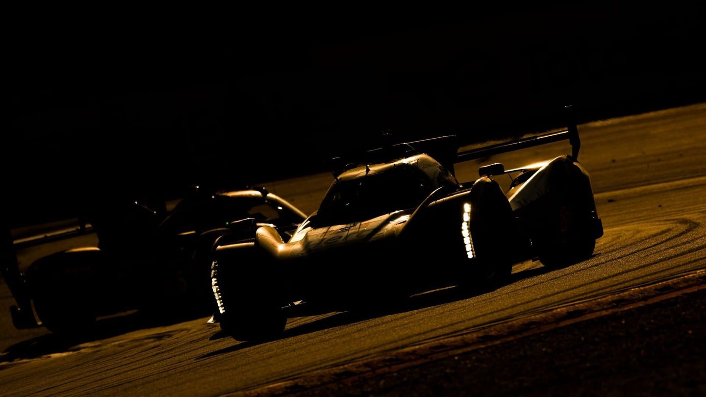 Endurance Uncovered : Racing for Excellence