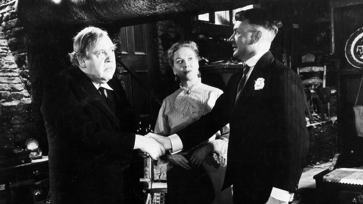 Chaussure à son pied - Trailer