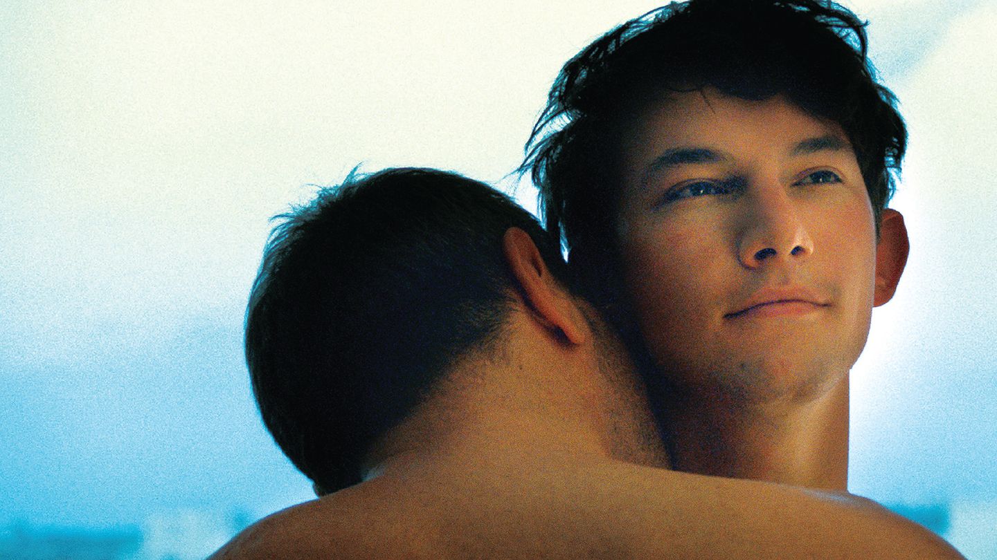 Eastern Boys - Trailer