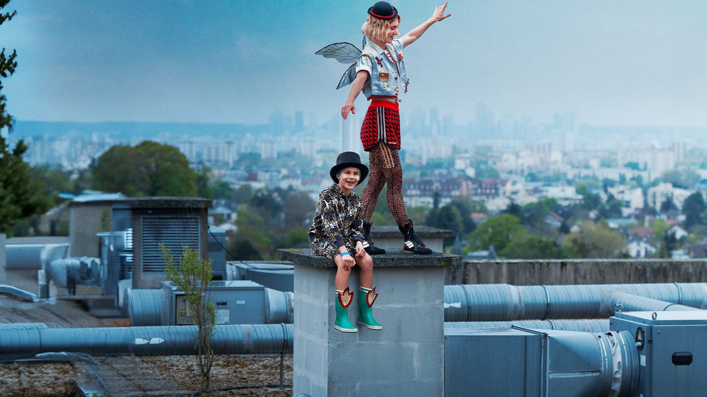 Sur un fil - Trailer