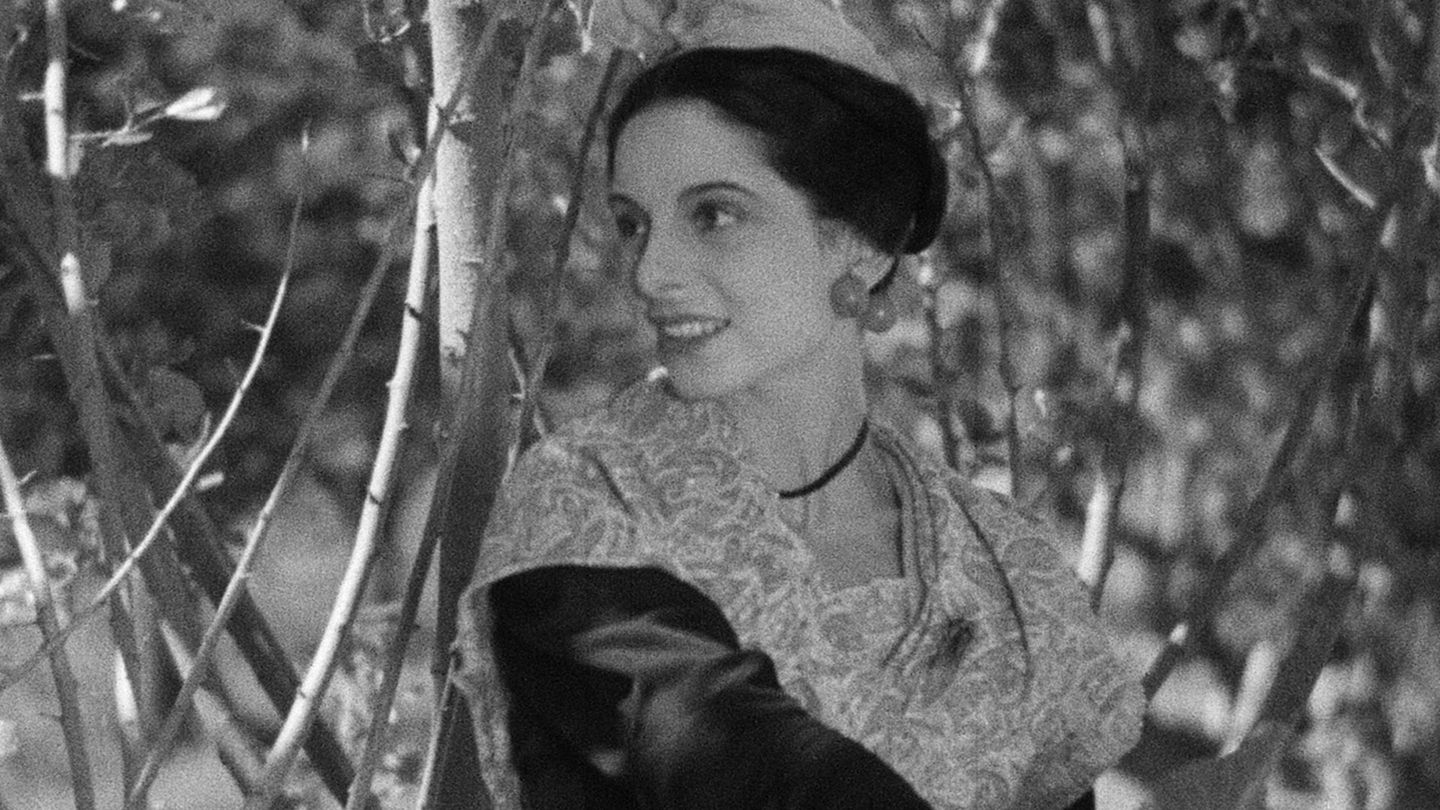 Mireille - Trailer