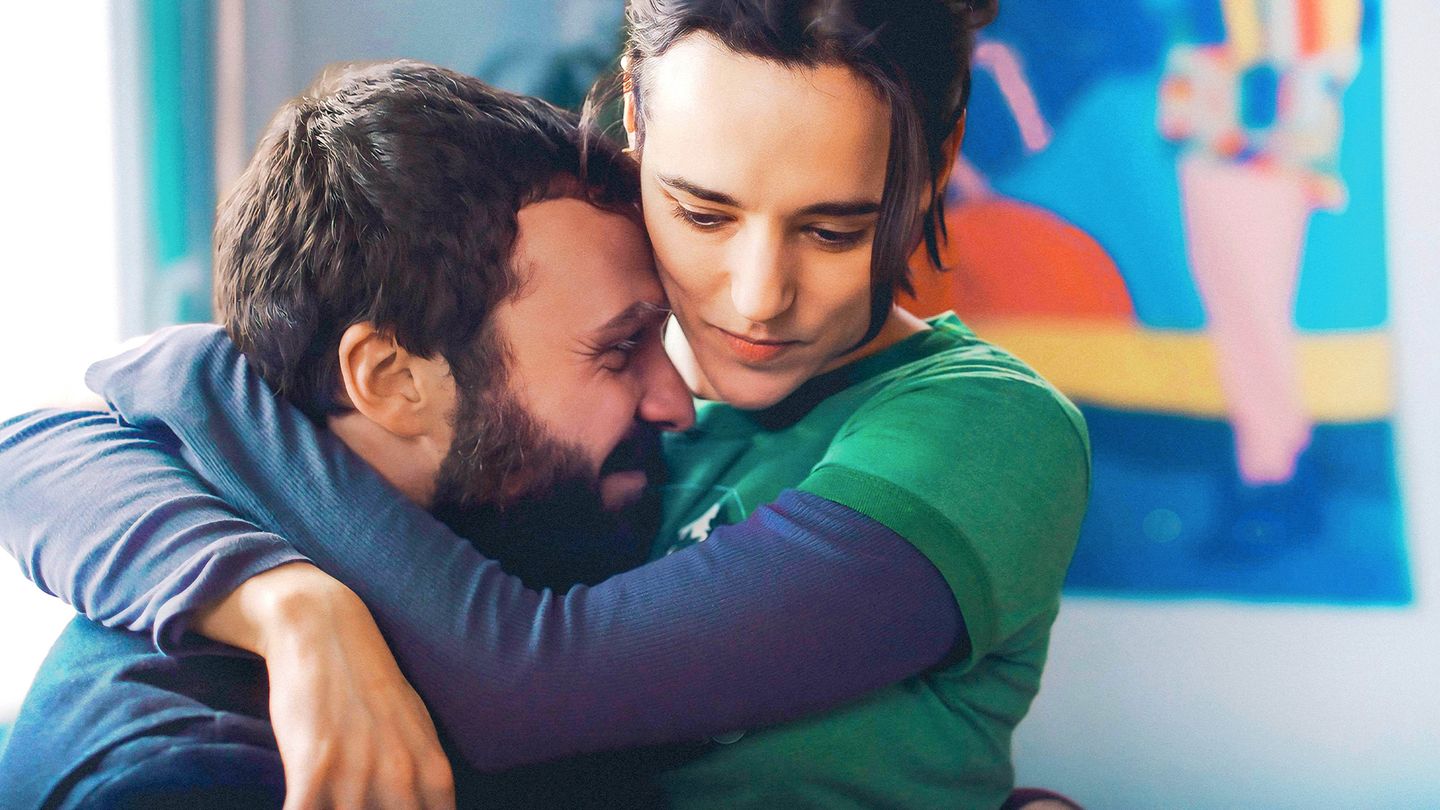 Différente - Trailer