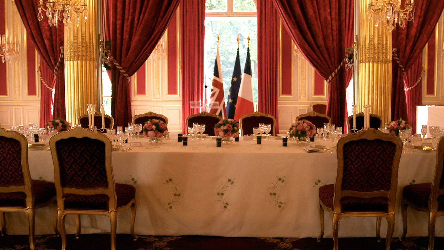 Les Présidents et la table