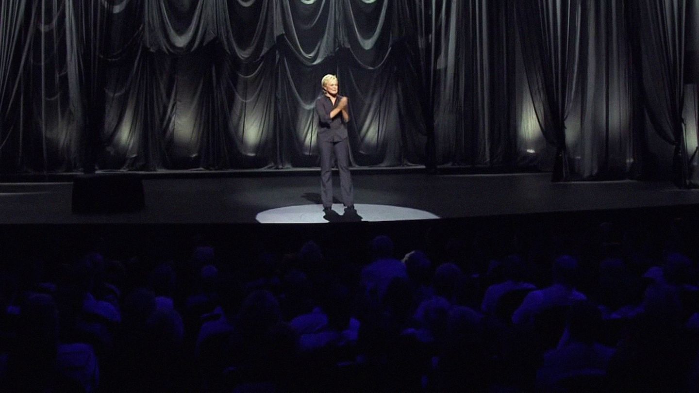 Muriel Robin revient tsoin tsoin